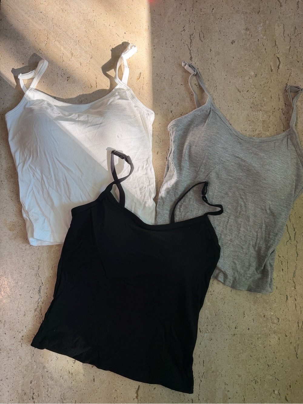 Women’s Three Pack Athletic Ribbed and Cropped Tank Tops Black White and Gray XS